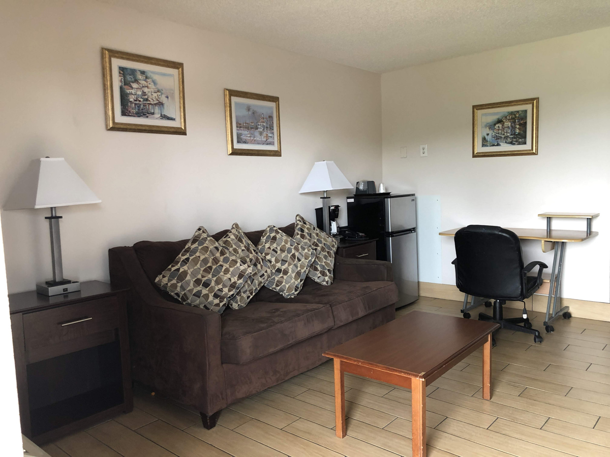 Deluxe Suite One King Bed with Sofa bed